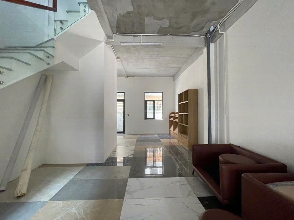 25 TRIÊU/ THÁNG, NHÀ PHỐ LAKEVIEW CITY, HOÀN THIÊN LÀM VĂN PHÒNG THẬT · Nhà phố · Lakeview City