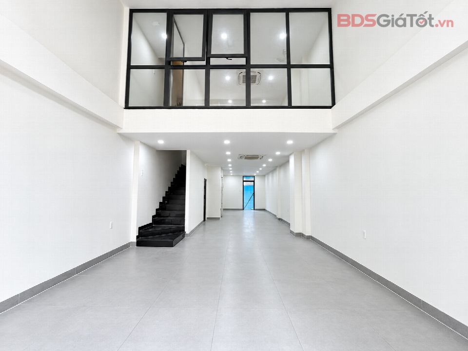 Thuê ngay Shophouse Lakeview City - Nguyên căn 5 tầng chỉ 38tr đã có Thang máy và máy lạnh. · Shophouse · Lakeview City