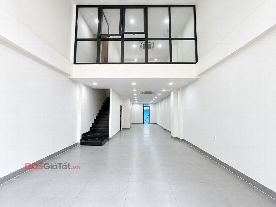 Thuê ngay Shophouse Lakeview City - Nguyên căn 5 tầng chỉ 38tr đã có Thang máy và máy lạnh. · Shophouse · Lakeview City
