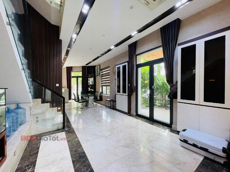Cho thuê nhà phố góc hai mặt tiền Lakeview city full nội thất giá 40tr/th · Nhà phố · Lakeview City