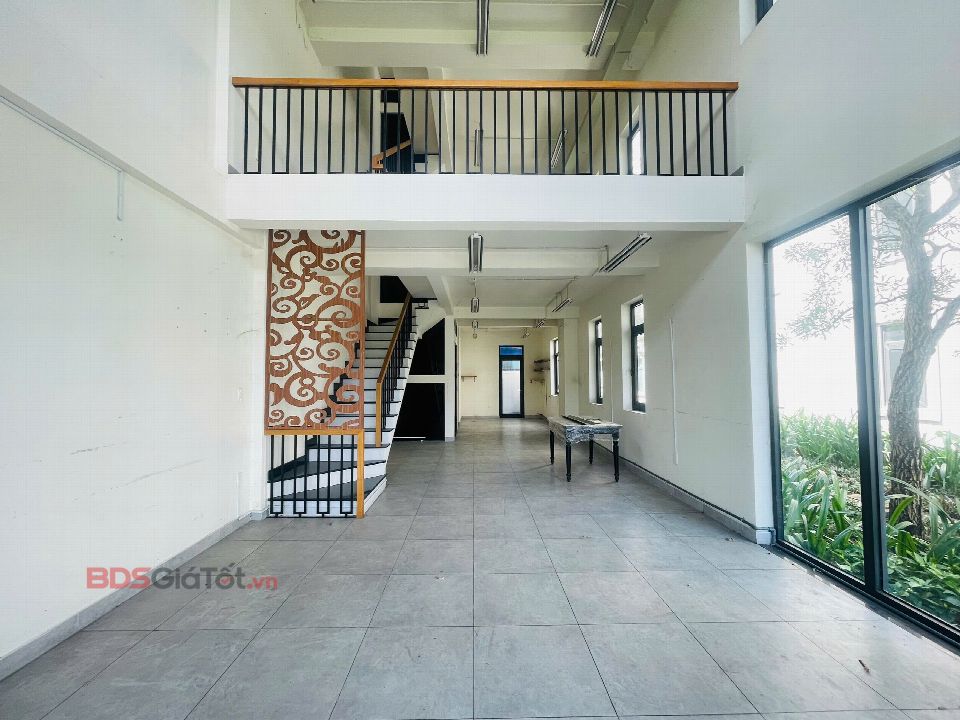 Shophouse góc vườn mặt tiền đường song hành Lakeview City cho thuê 45 triệu/tháng · Shophouse · Lakeview City