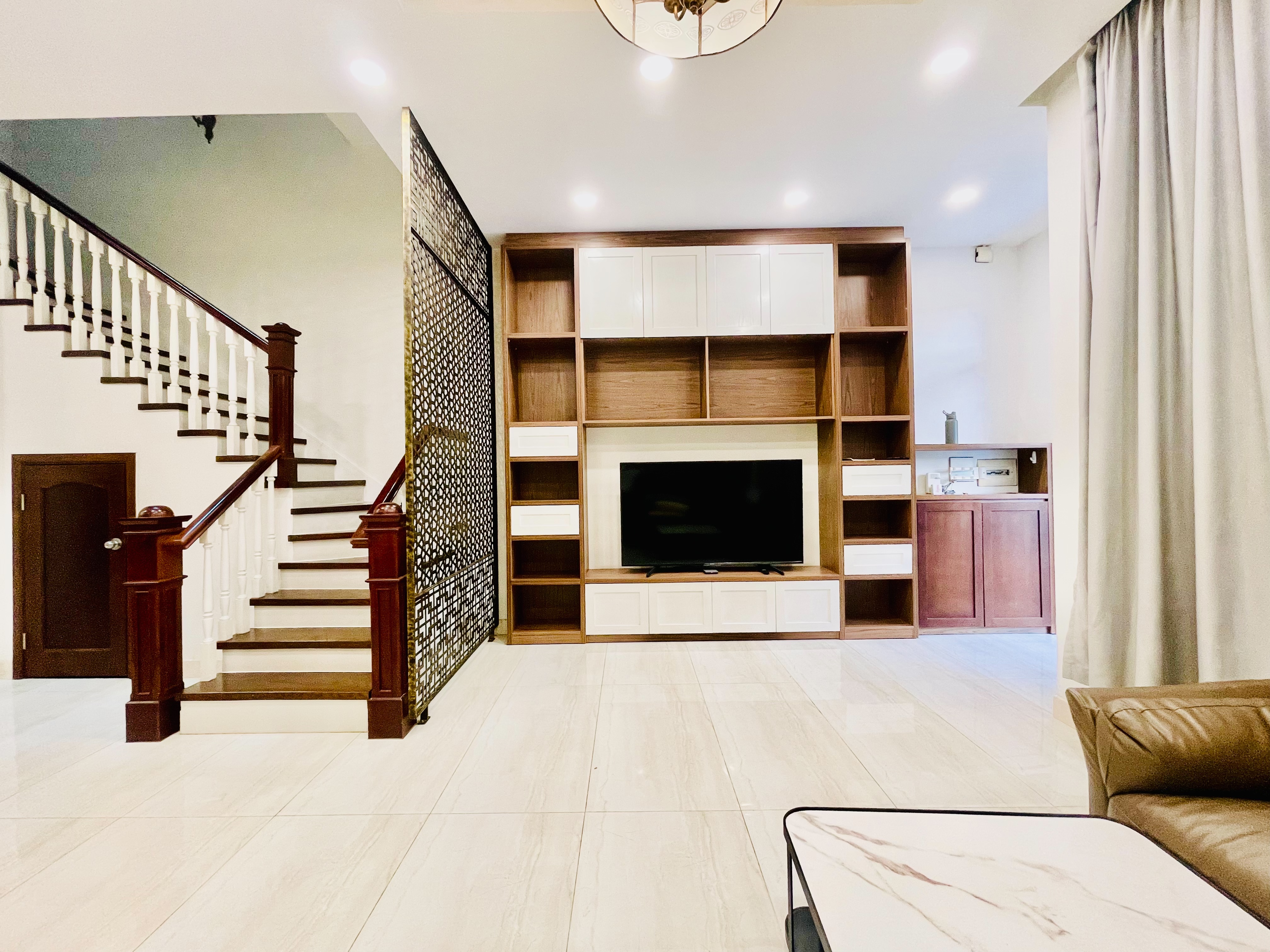 Cho thuê Nhà phố Lakeview City Full nội thất 35 triệu/tháng vào ở ngay